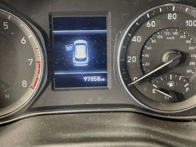 Used 2019 Hyundai Kona SE FWD image 13