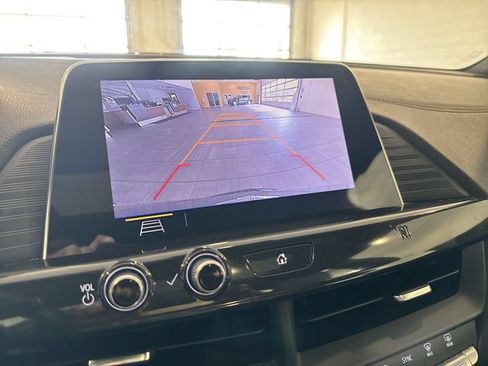 Certified 2020 Cadillac CT4 V w/ Technology Package AWD/4WD image 18
