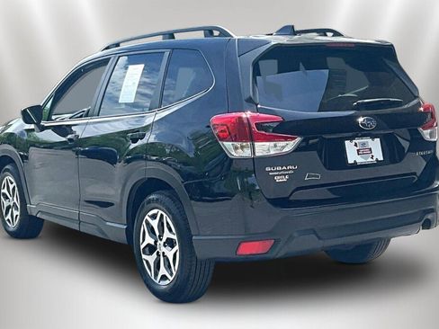 Certified 2024 Subaru Forester Premium AWD/4WD image 4