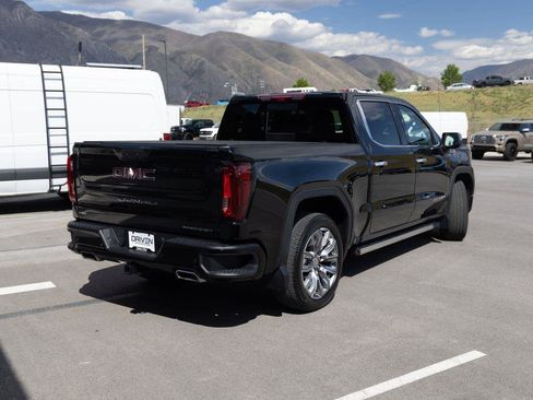 Used 2024 GMC Sierra 1500 Denali w/ Denali Reserve Package AWD/4WD image 7