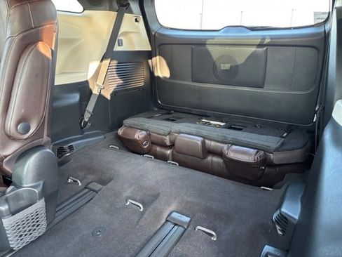 Used 2021 Toyota Sienna Platinum image 26