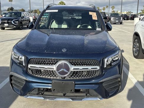 Used 2020 Mercedes-Benz GLB 250 w/ AMG Line image 10