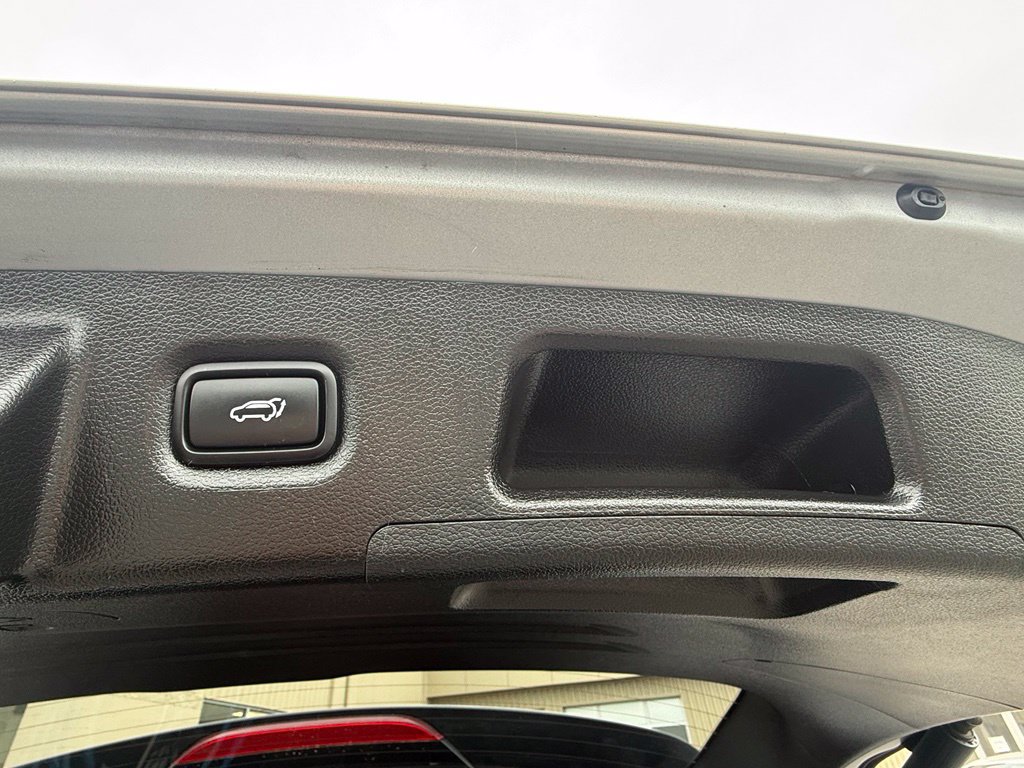 Certified 2023 Hyundai Santa Fe SEL Convenience AWD/4WD image 8