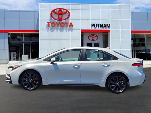 Used 2024 Toyota Corolla SE w/ SE Premium Package FWD image 7