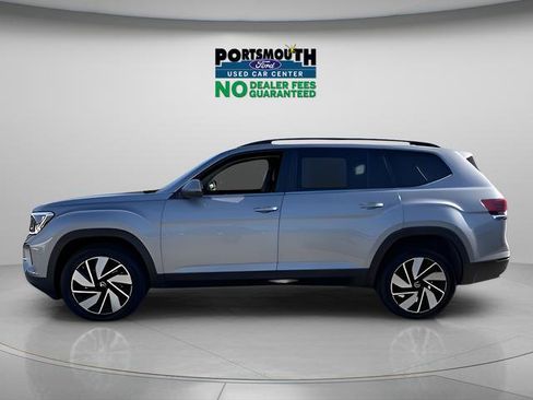 Used 2025 Volkswagen Atlas SE image 1