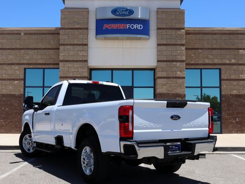 Certified 2026 Ford F350 XLT w/ 360-Degree Camera Package RWD image 8