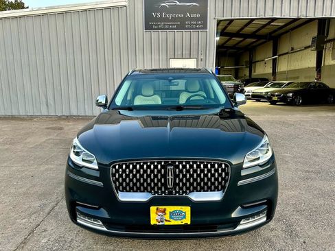 Used 2020 Lincoln Aviator Black Label AWD/4WD image 2