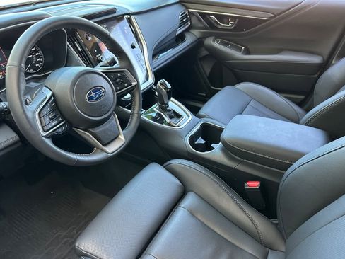 Used 2025 Subaru Outback Limited w/ Popular Package #2 image 9
