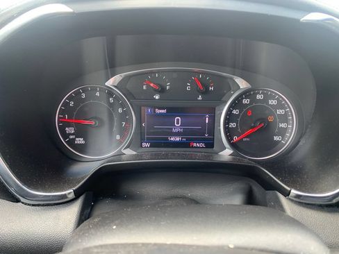 Used 2019 Chevrolet Blazer LT FWD image 40