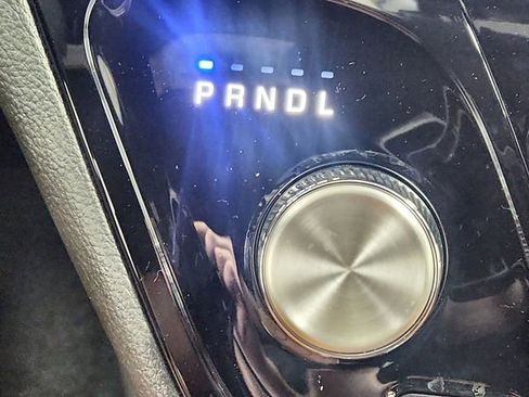 New 2026 Chrysler Pacifica Pinnacle image 23