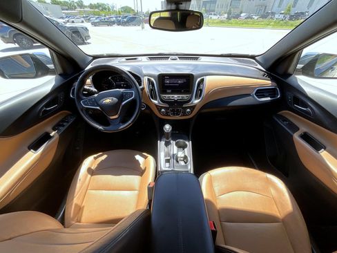 Used 2020 Chevrolet Equinox Premier AWD/4WD image 15