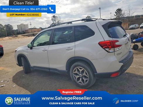 Used 2021 Subaru Forester Premium w/ Popular Package #1 image 3