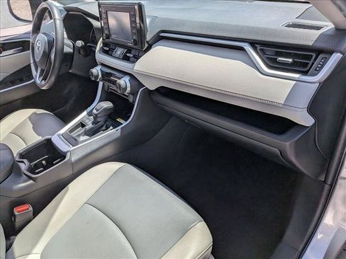 Used 2022 Toyota RAV4 XLE Premium FWD image 21