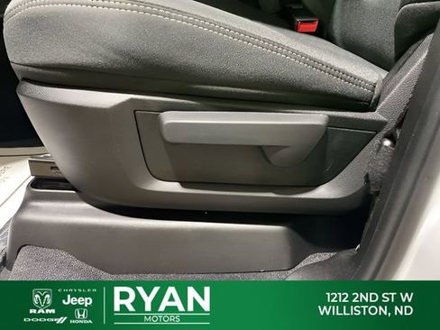 New 2026 RAM 2500 Tradesman AWD/4WD image 46
