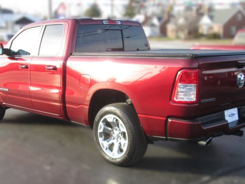 Used 2019 RAM 1500 Big Horn image 4