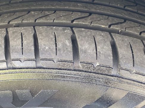 Used 2019 Toyota Corolla L image 14