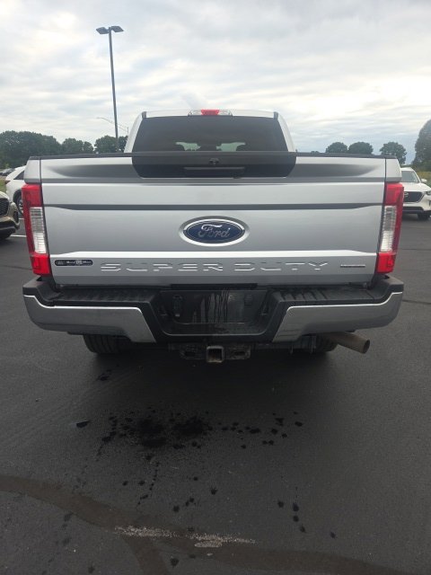 Used 2018 Ford F250 XLT AWD/4WD image 6