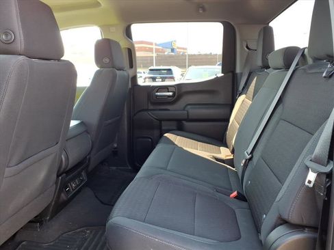 Used 2021 Chevrolet Silverado 1500 LT image 26