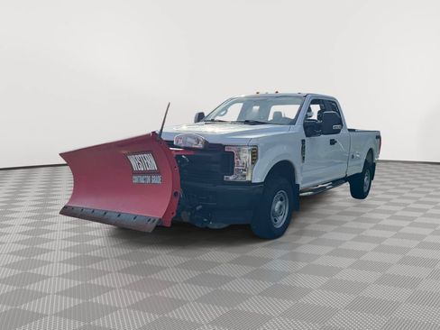 Used 2019 Ford F350 XL w/ Power Equipment Group AWD/4WD image 3