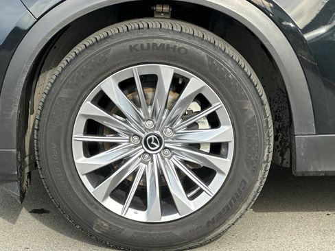 Used 2024 MAZDA CX-90 3.3 Turbo w/ Preferred Plus image 11