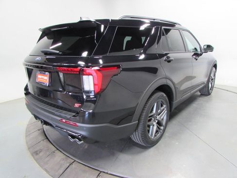 New 2026 Ford Explorer ST AWD/4WD image 7