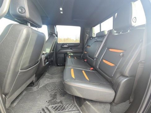 Used 2024 GMC Sierra 2500 AT4 w/ AT4 Preferred Package image 25