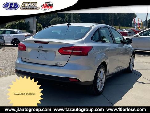 Used 2016 Ford Focus SE image 7