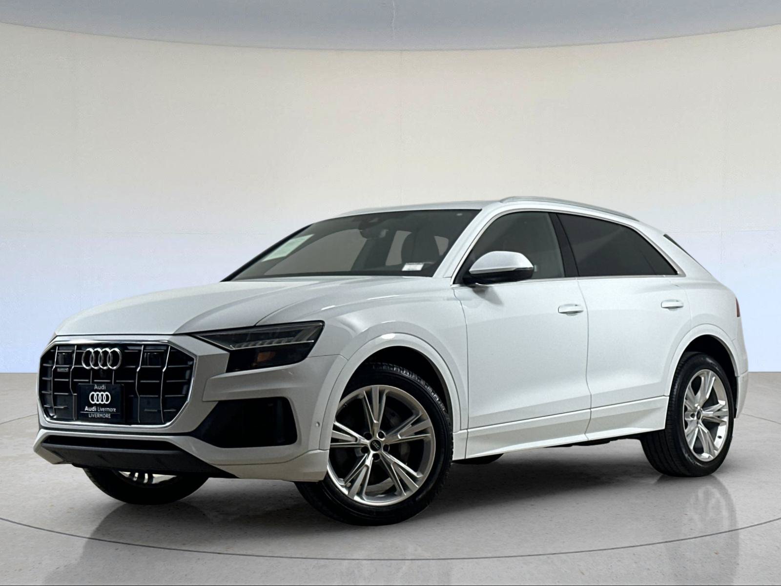 Used 2023 Audi Q8 Premium w/ Convenience Package AWD/4WD image 1