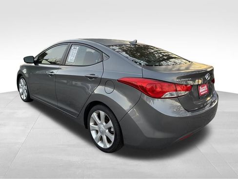 Used 2013 Hyundai Elantra Limited w/ Technology Pkg image 2