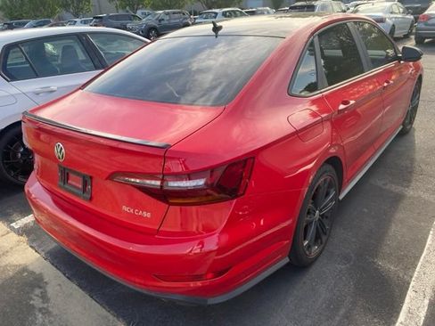 Used 2019 Volkswagen Jetta GLI FWD image 12