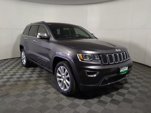 Used 2017 Jeep Grand Cherokee Limited RWD image 14