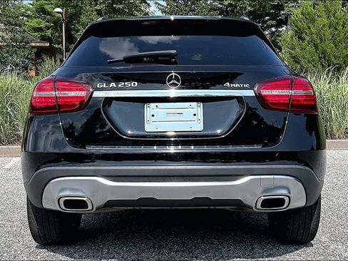 Certified 2020 Mercedes-Benz GLA 250 4MATIC image 16