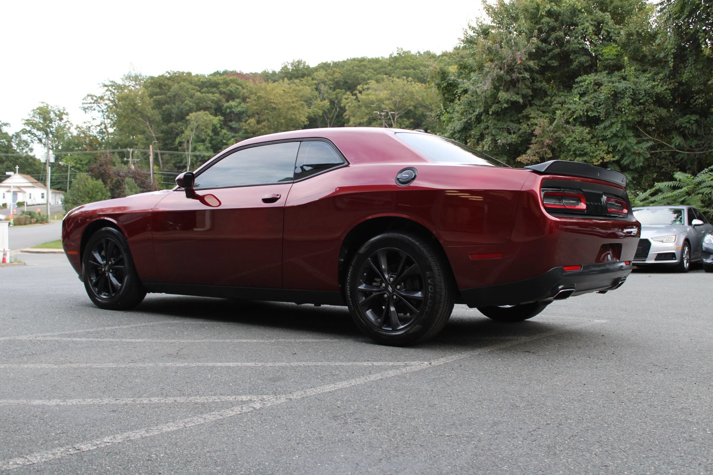 Used 2022 Dodge Challenger SXT w/ Blacktop Package AWD/4WD image 5