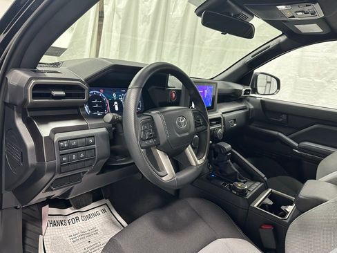 Used 2025 Toyota 4Runner TRD Off-Road image 15