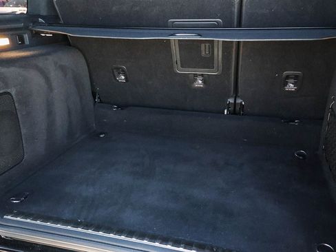 Used 2025 Mercedes-Benz G 550 image 33