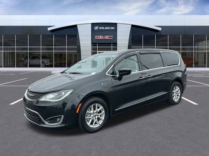 Used 2019 Chrysler Pacifica Touring Plus