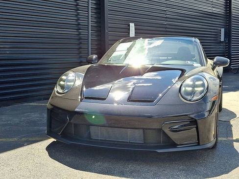 New 2026 Porsche 911 GT3 image 9