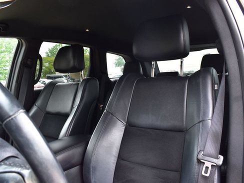 Used 2018 Jeep Grand Cherokee Altitude AWD/4WD image 13