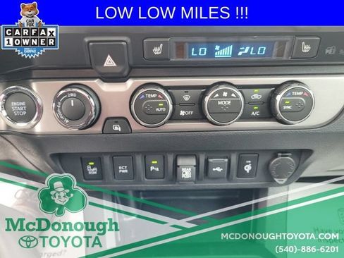 Used 2023 Toyota Tacoma Limited AWD/4WD image 32