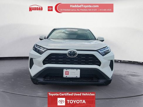 Certified 2023 Toyota RAV4 LE AWD/4WD image 9