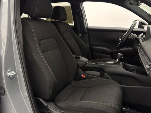 Used 2025 Honda HR-V Sport image 33