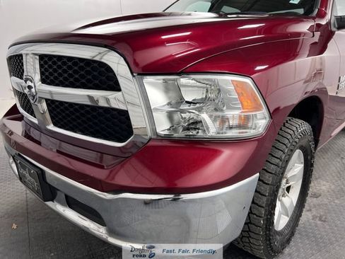 Used 2021 RAM 1500 Classic SLT image 10