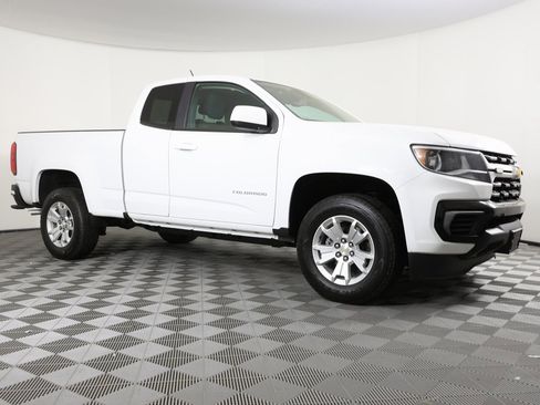 Certified 2022 Chevrolet Colorado LT w/ Fleet Safety Package image 3