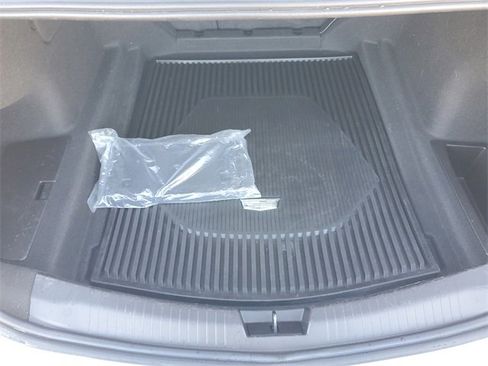 Certified 2022 Cadillac CT5 Luxury w/ Sun And Sound Package image 8