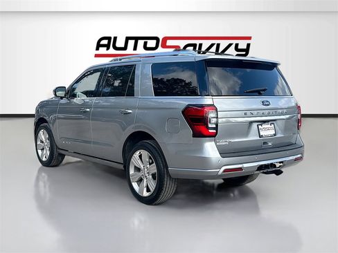 Used 2023 Ford Expedition Platinum image 5
