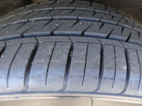 Used 2015 Audi Q3 2.0T Prestige w/ Prestige Package image 35