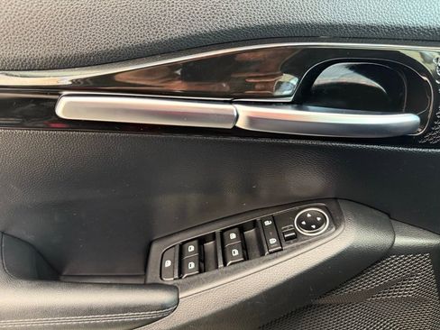 Used 2023 Kia Seltos S FWD image 31