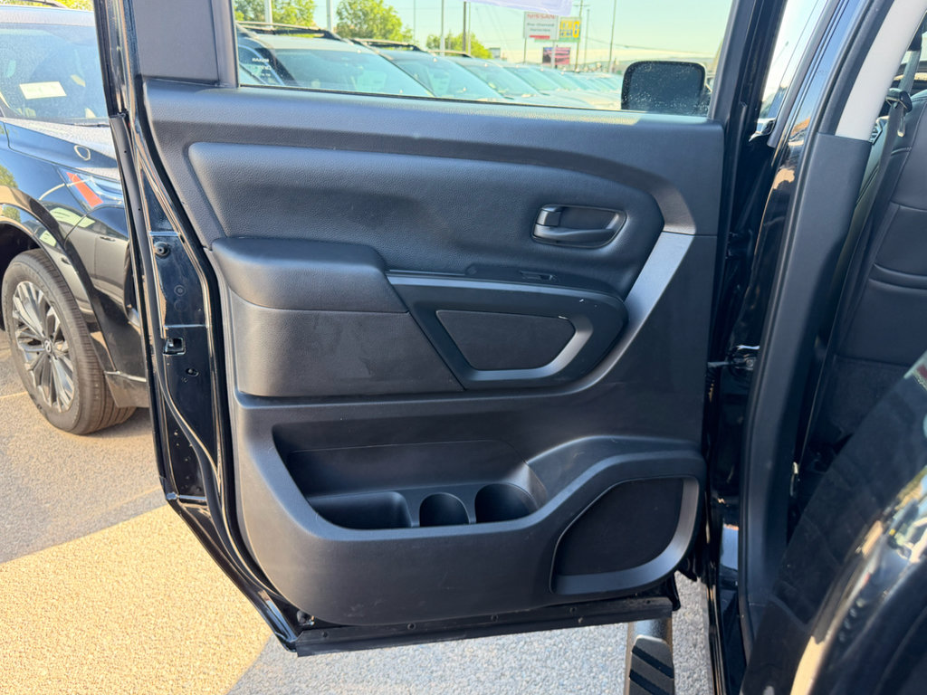 Used 2018 Nissan Titan S w/ S Utility Package AWD/4WD image 10