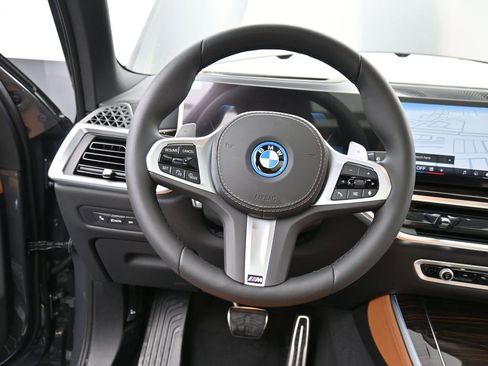 New 2026 BMW X5 xDrive50e w/ M Sport Package image 13