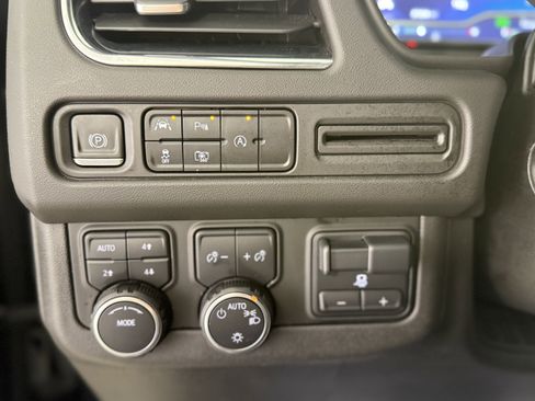 Certified 2023 Chevrolet Tahoe LT w/ LT Signature Package image 23